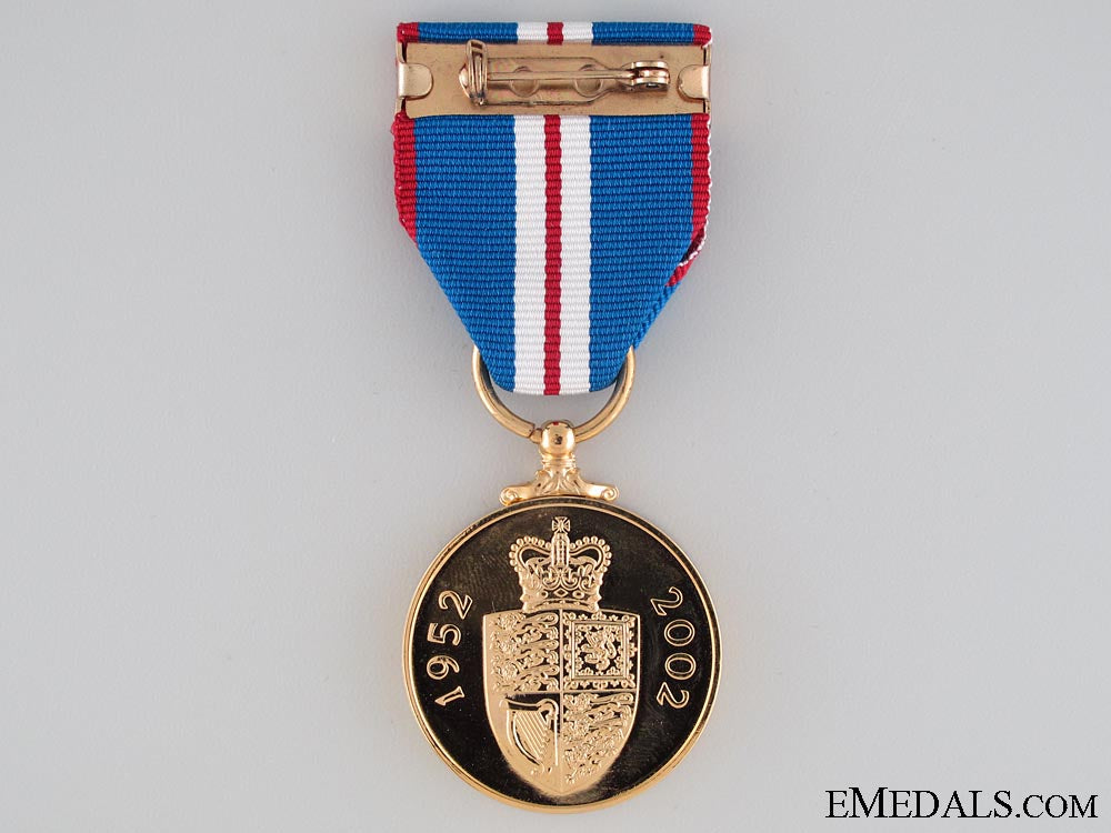 queen_elizabeth_ii's_golden_jubilee_medal2002_13.jpg531b5752cd6a4