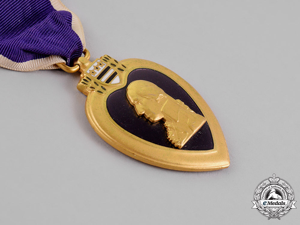 united_states._a_purple_heart_to_sergeant_kenneth_dwight_hartley,_kia_at_umch'on,_korea,_october6,1952_13_2