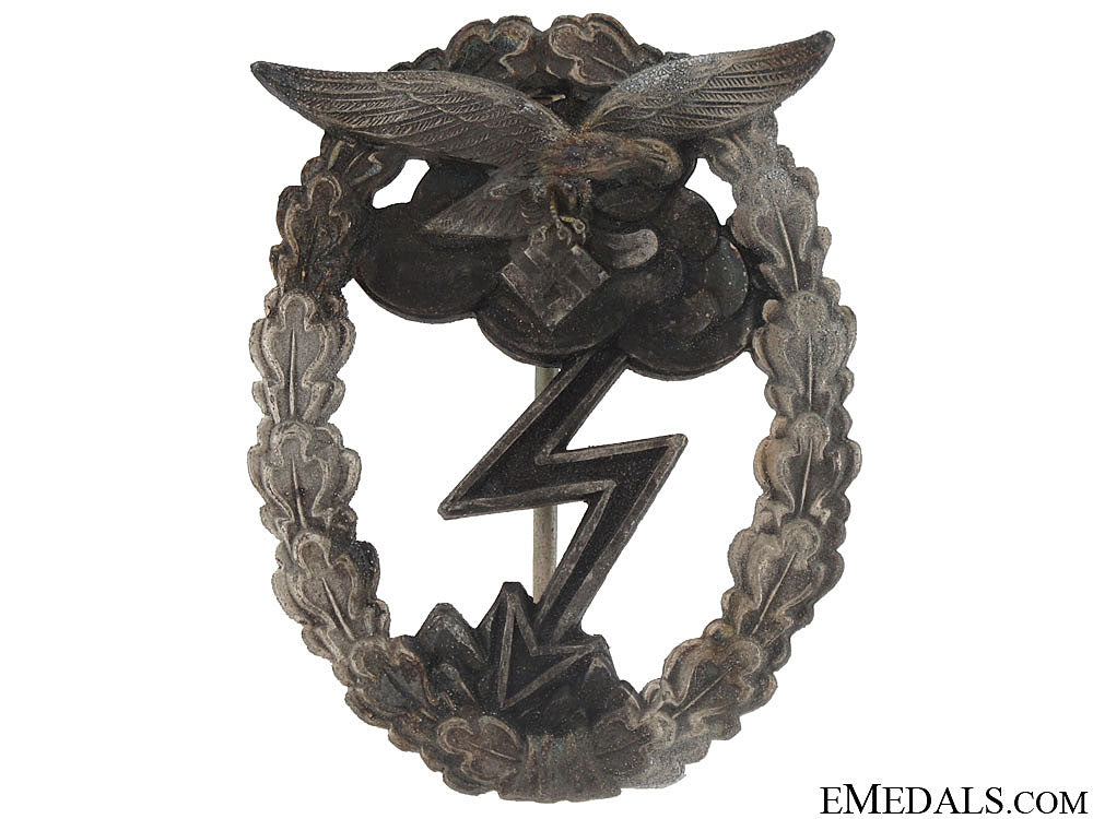 ground_assault_badge-_mint_13.jpg509ad3e90e8ca
