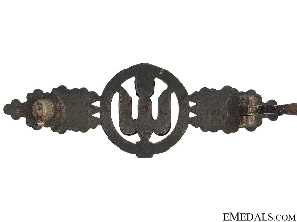 squadron_clasp_for_bomber_pilots_by_f&_bl_13.jpg51891997b7f73