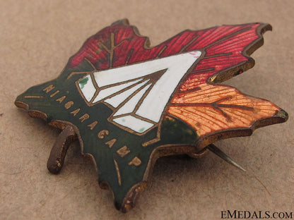 wwi_niagara_camp_sweetheart_pin_13.jpg51c9cfc1a6454