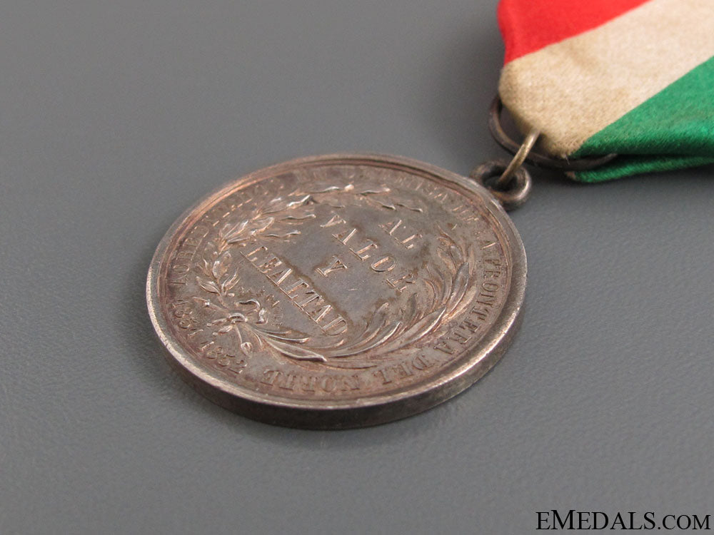 1852_defense_of_the_northern_boarder_medal_13.jpg5209444698125