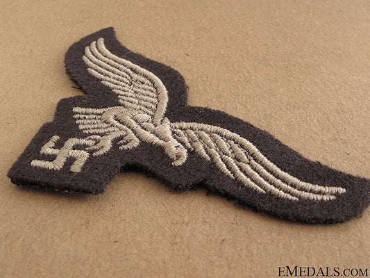 a_luftwaffe_other_ranks_breast_eagle_13.jpg5193d81c6a00c
