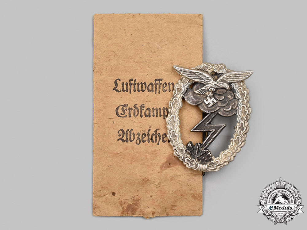 germany,_luftwaffe._a_ground_assault_badge,_by_j.e._hammer&_söhne_13_m21_mnc5813