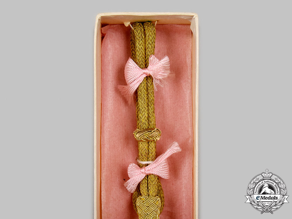 czechoslovakia,_i_republic._a_mint_army_officer’s_portepee_148_m21_mnc9119