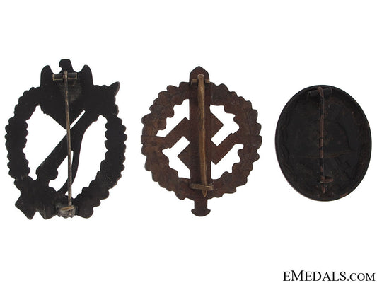 three_wwii_german_badges_14.jpg50f6f022cb0c0
