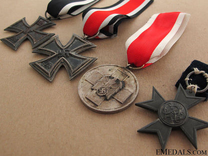 four_german_wwii_awards_14.jpg51129a78ac45a