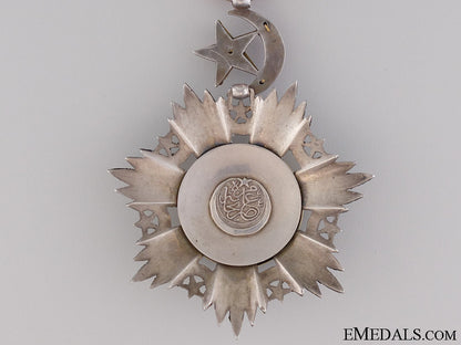 a_turkish_order_of_medjidie(_mecidiye);_breast_badge_14.jpg543e9856b8df1