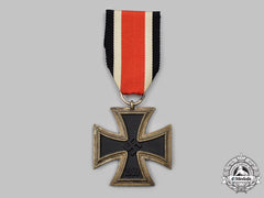 Germany, Wehrmacht. A 1939 Iron Cross Ii Class, By Rudolf Souval
