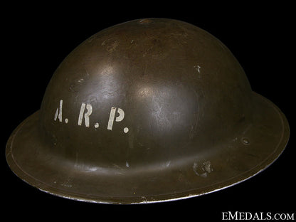 wwii_mark_ii_air_raid_precautionary(_arp)_helmet_15.jpg50c9f97d75ed2