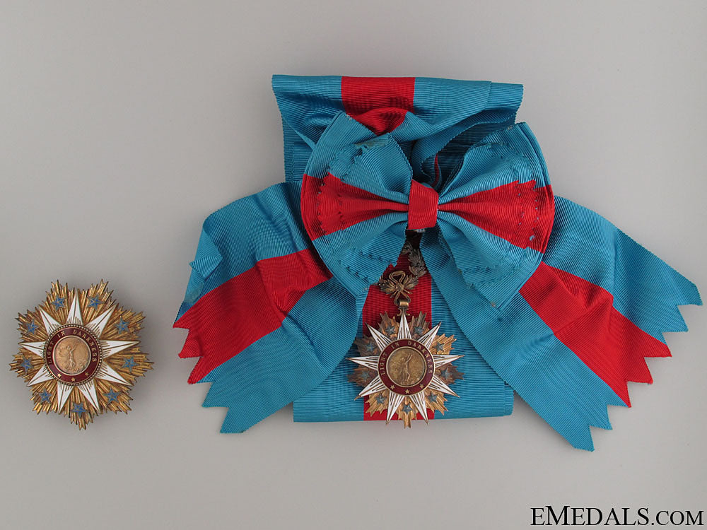 the_order_of_the_star_of_africa-_grand_cross_15.jpg5241f25d3d983