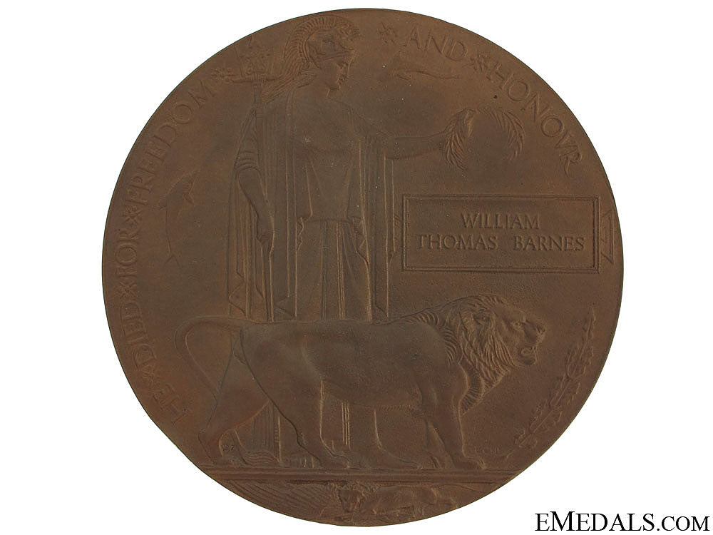 a_complete_canadian_memorial_group_16.jpg511e7ad226c1d