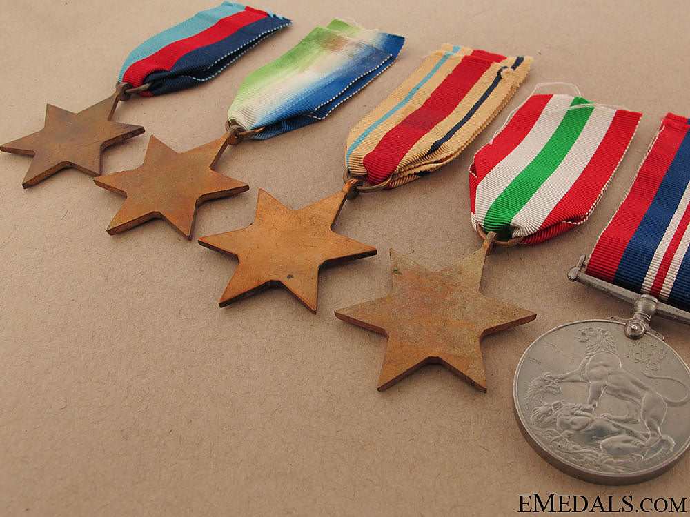 wwii_group_of_five_in_box_16.jpg50c8a60a48753