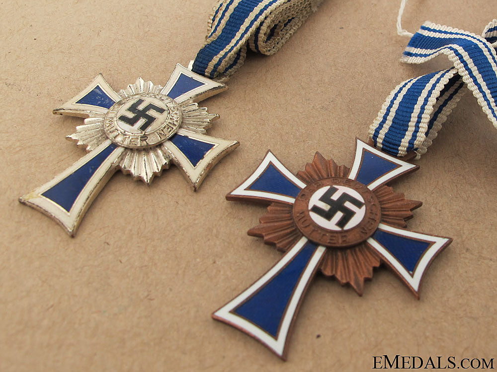 two_mother's_crosses_16.jpg50c8df85b14f2