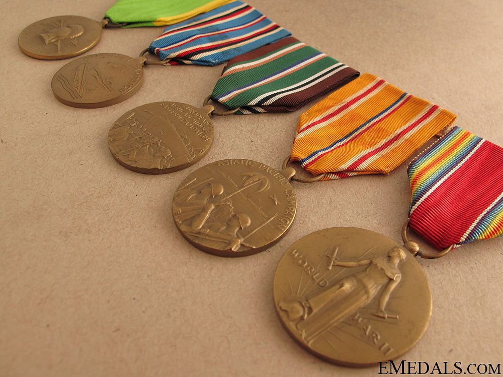 wwii_lot_of_five_medals_16.jpg517e76ffbd5c1