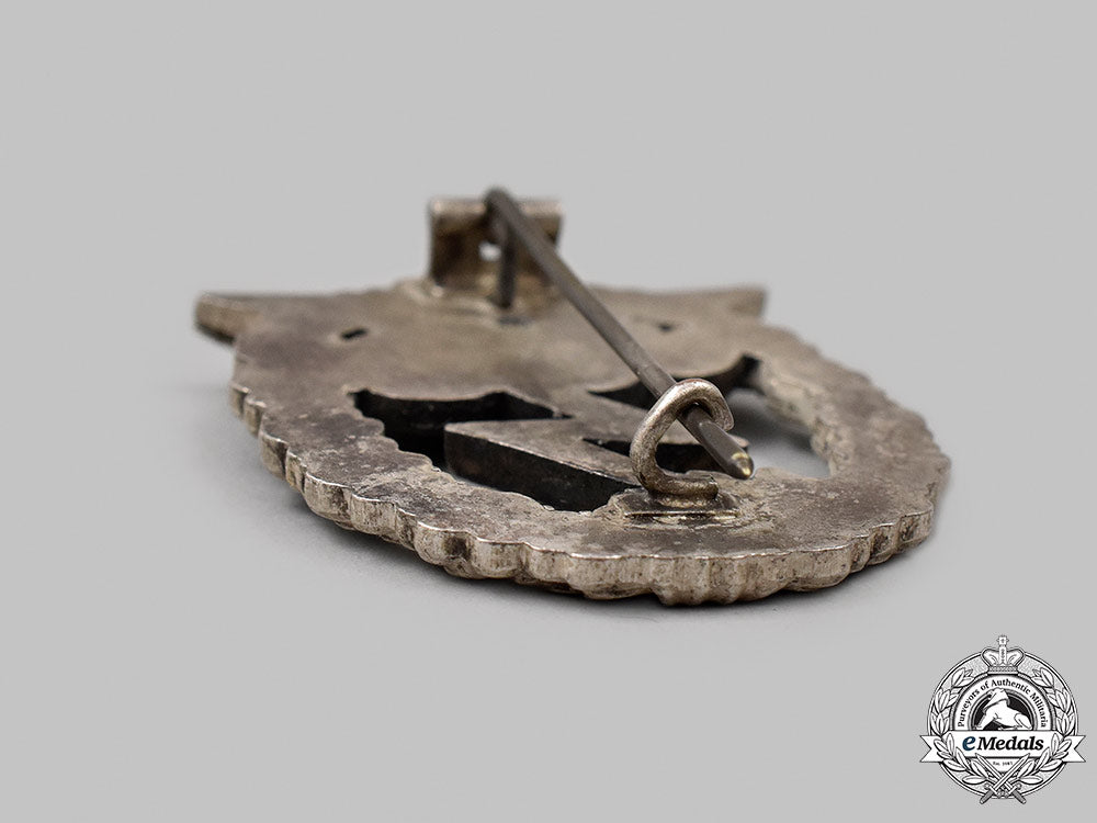 germany,_luftwaffe._a_ground_assault_badge,_by_j.e._hammer&_söhne_16_m21_mnc5818