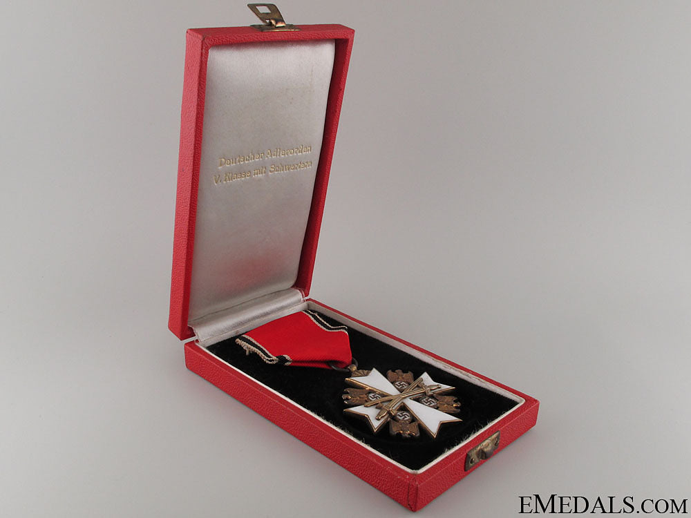 a_cased_german_eagle_order_173.jpg5242f449a8e9c