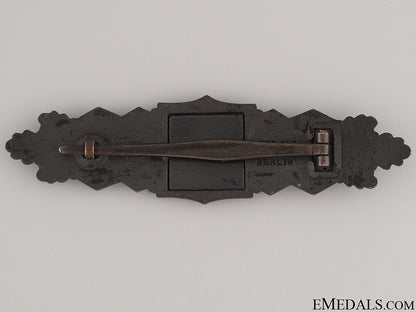 close_combat_clasp-_bronze_by_jfs_173.jpg52613f81d36a8