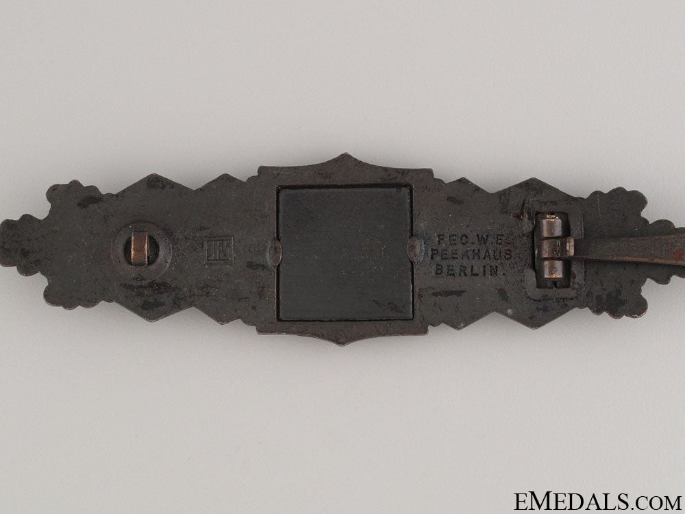 close_combat_clasp-_bronze_by_jfs_174.jpg52613f8715a1f