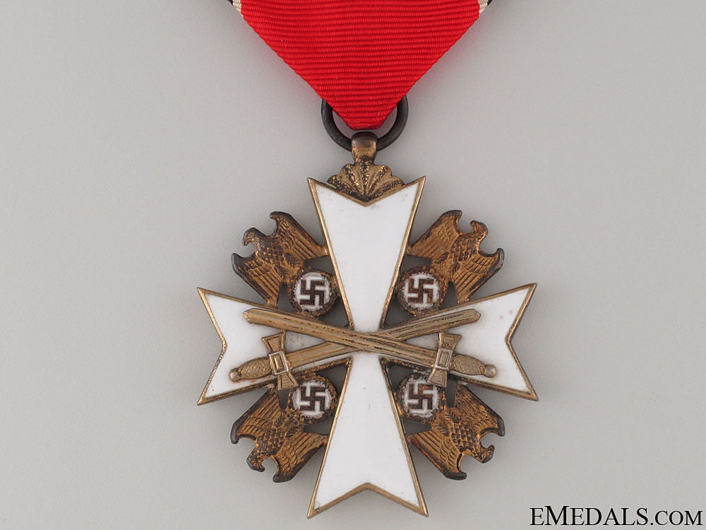 a_cased_german_eagle_order_175.jpg5242f455d90cc
