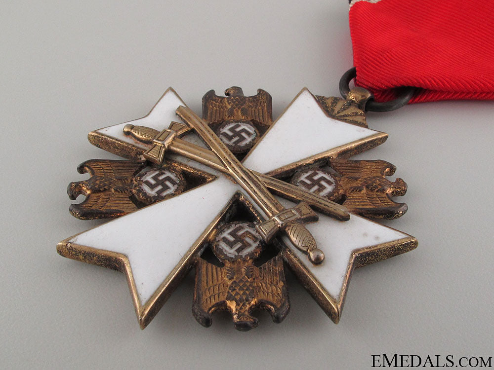 a_cased_german_eagle_order_178.jpg5242f46165d31