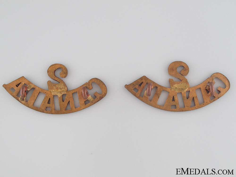 wwi2_nd_infantry_battalion_shoulder_title_pair_cef_17.jpg52c197eccaf3c