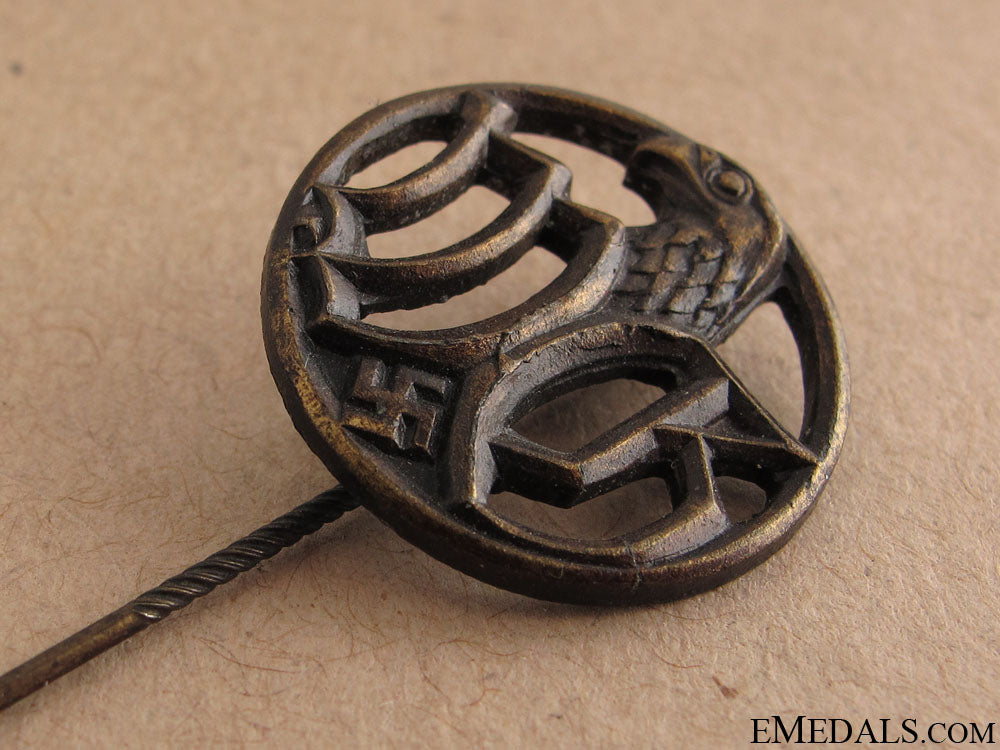 german_army_civilian_aid_helpers_badge_17.jpg5149c4e0e347c