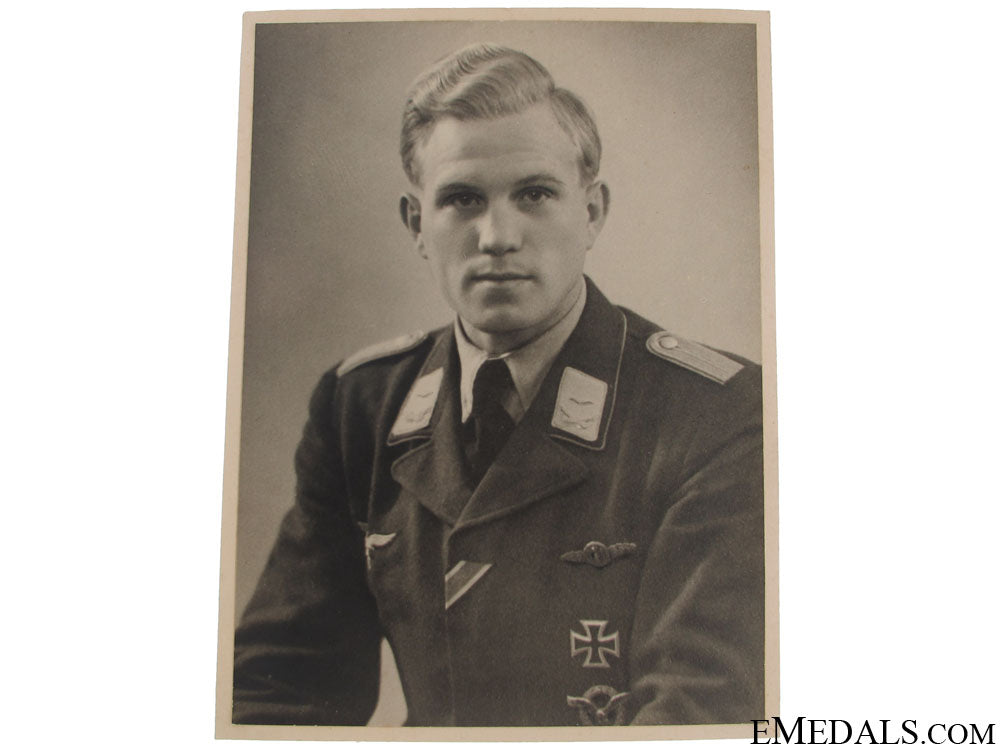luftwaffe_group_of_documents-_photos-_flugbuch,&_more_17.jpg5106bee6c145f