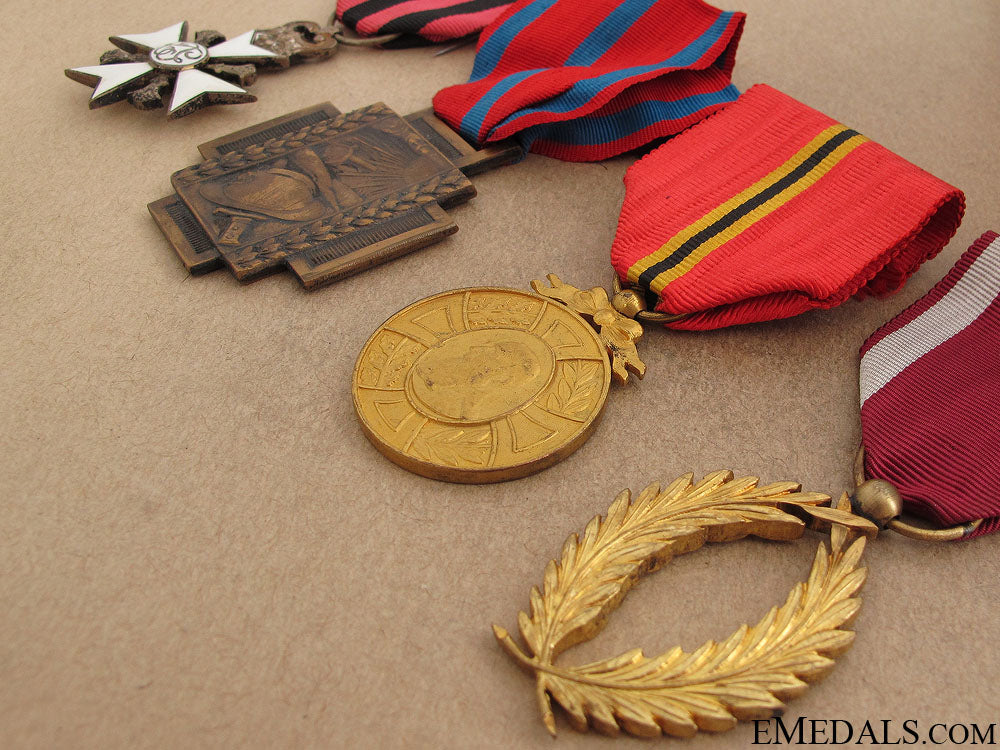 four_belgian_medals_17.jpg51d6e85bd02ff