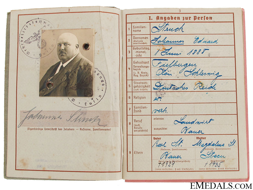 three_wwii_german_identification_items_18.jpg51cf05824dcd8