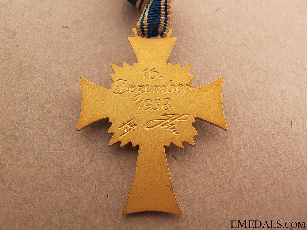 mother's_cross-_gold_grade_18.jpg510680076b9fb
