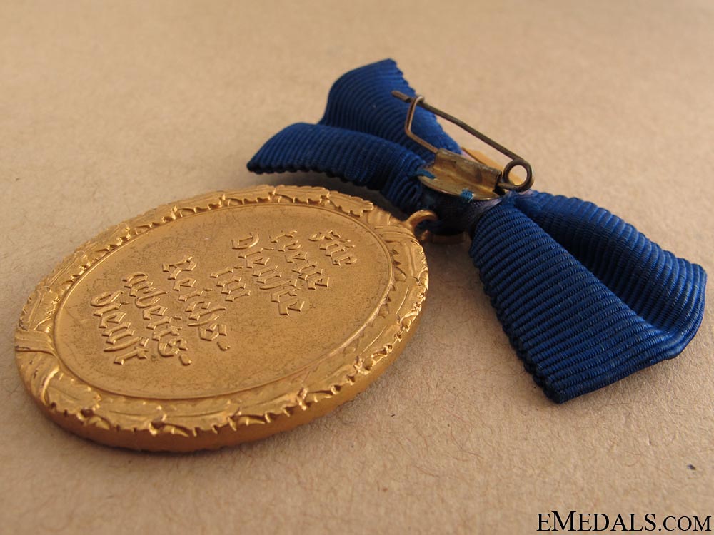 rad_long_service_award_for_women_18.jpg51716462d48b3