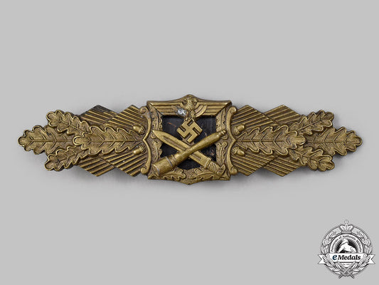 germany,_wehrmacht._a_close_combat_clasp,_bronze_grade,_by_a.g.m.u.k_18_m21_mnc3245_1