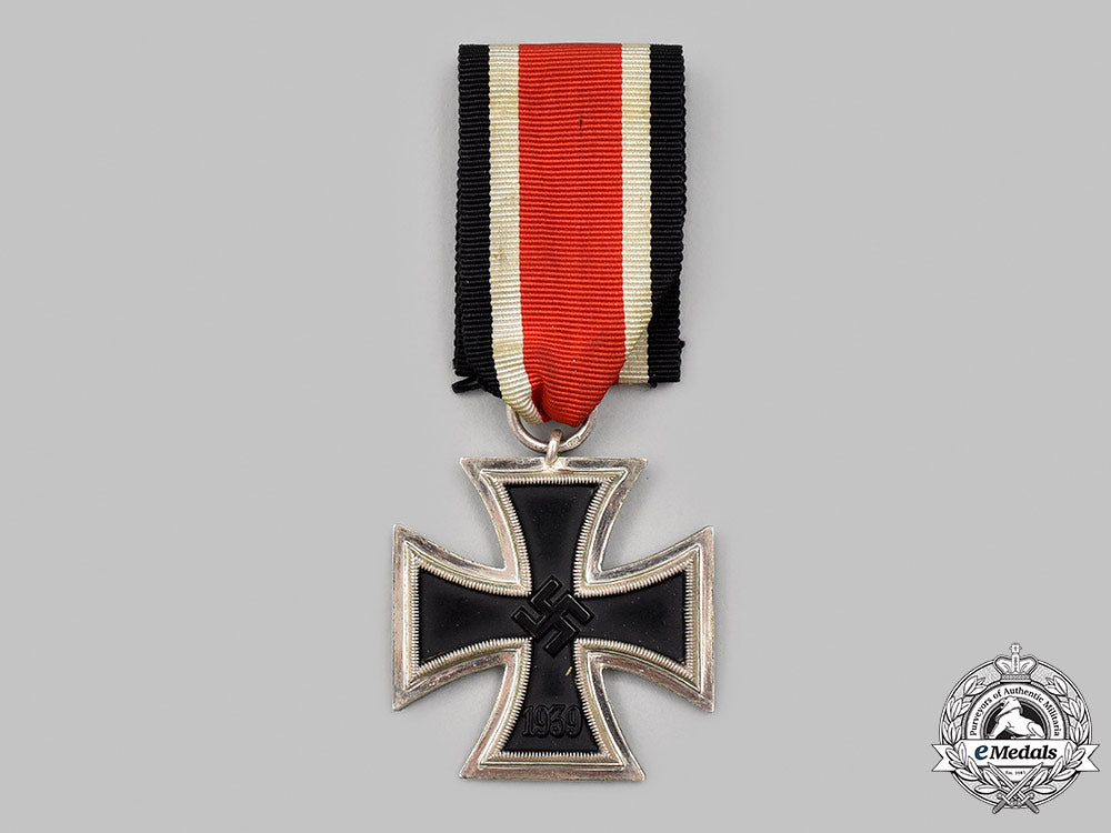 germany,_wehrmacht._a1939_iron_cross_ii_class,_by_brüder_schneider_18_m21_mnc4168