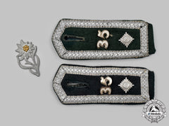 Germany, Heer. A Mixed Lot Of Uniform Insignia