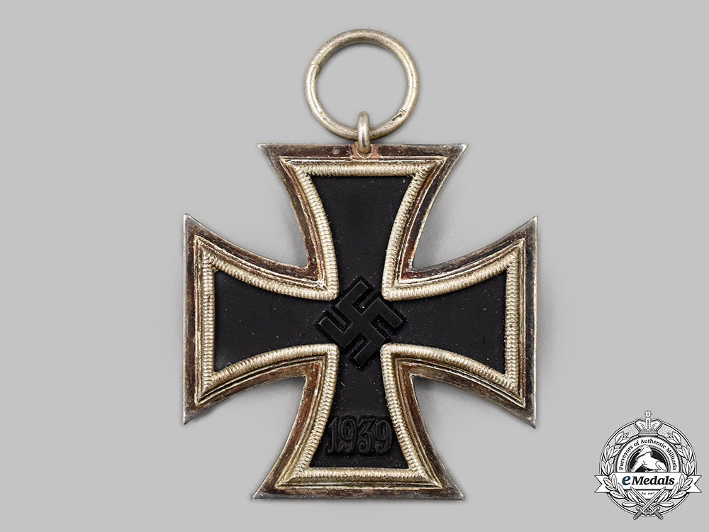 germany,_wehrmacht._a1939_iron_cross_ii_class,_by_paul_meybauer_18_m21_mnc6291