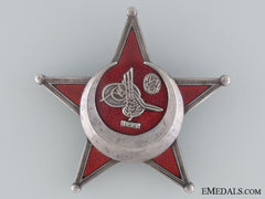 1915 Campaign Star (Iron Crescent) In Silver By B.b.& Co