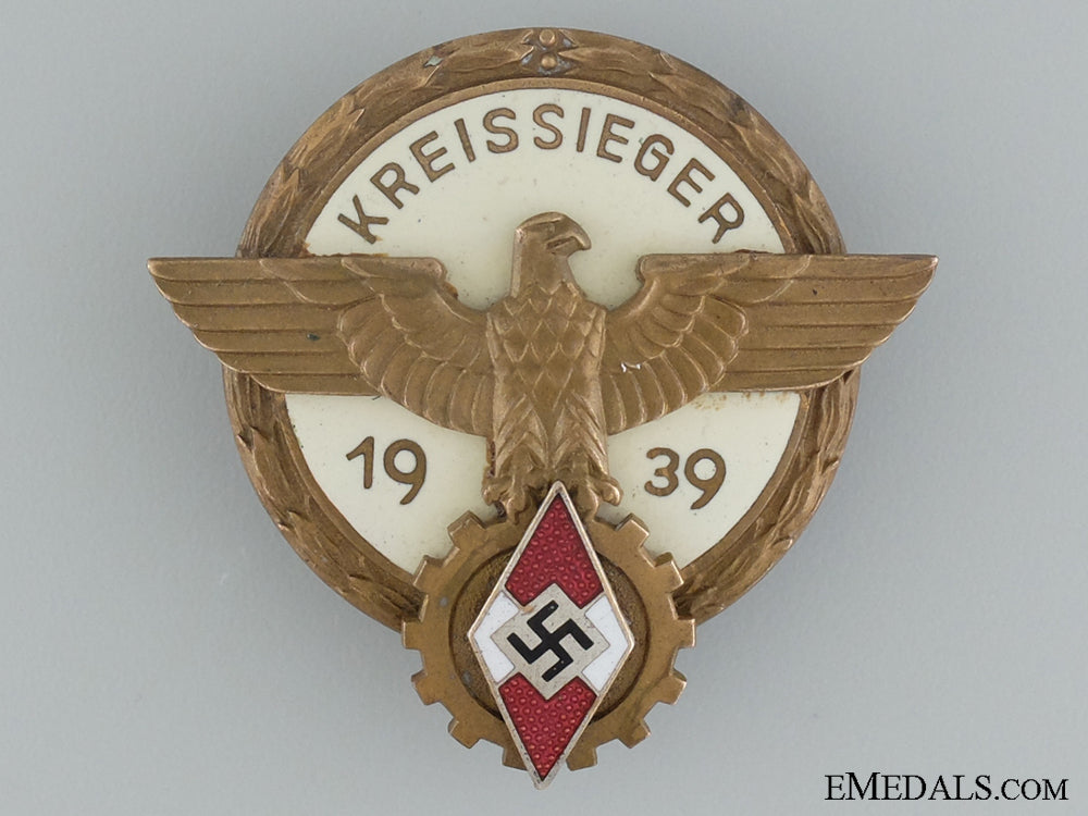 1938_victors_badge_in_the_national_trade_competition_1938_victors_bad_535fa0ed93fe1