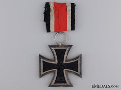 A Second Class Iron Cross 1939; Oversized Version