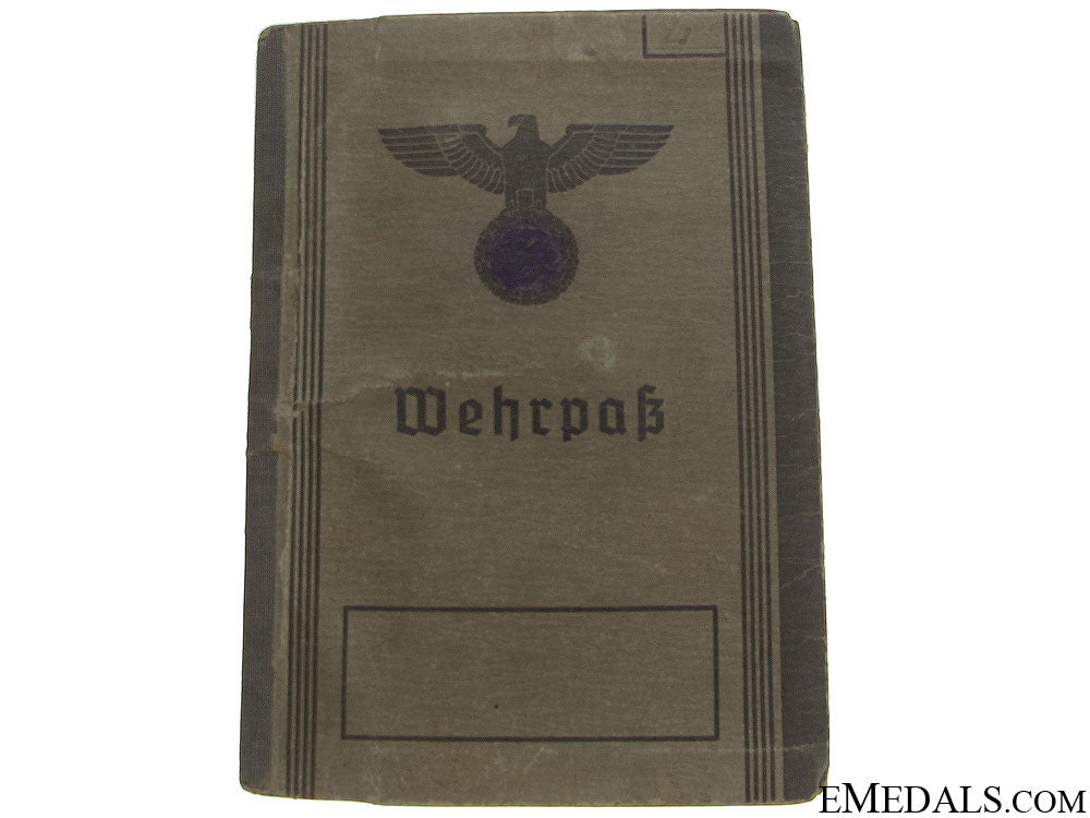 a_german_wehrpass,_award_document&_medal_198.jpg51978bdd7e5b5