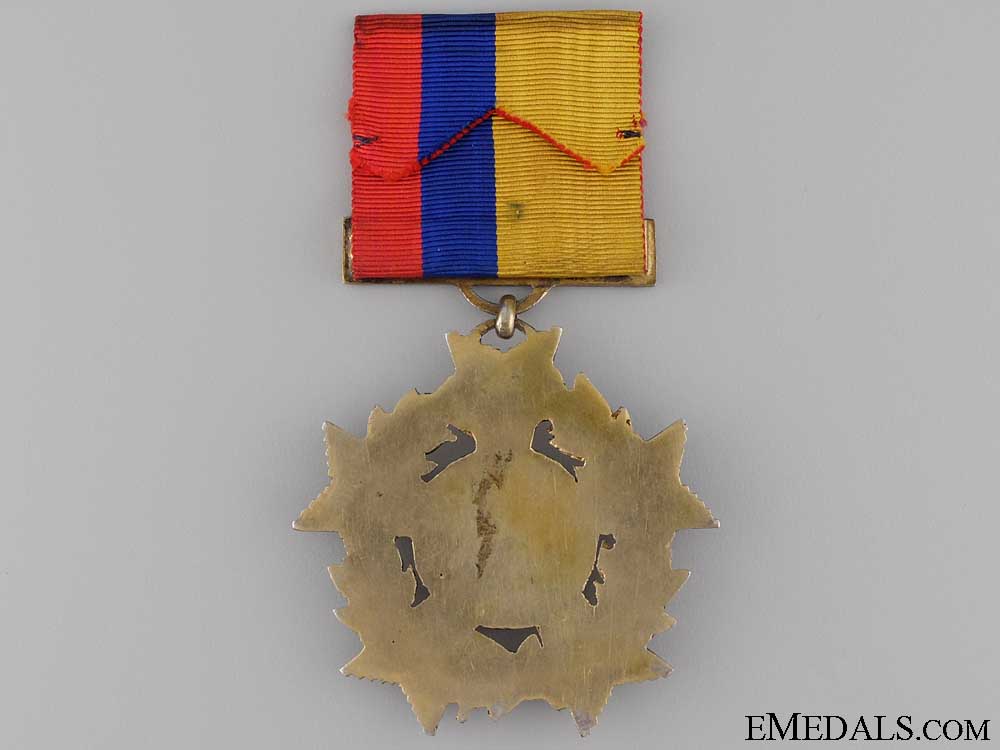 a1940'_s_ecuadorian_order_of_abdon_calderon;2_nd_class_19.jpg53e51137471af