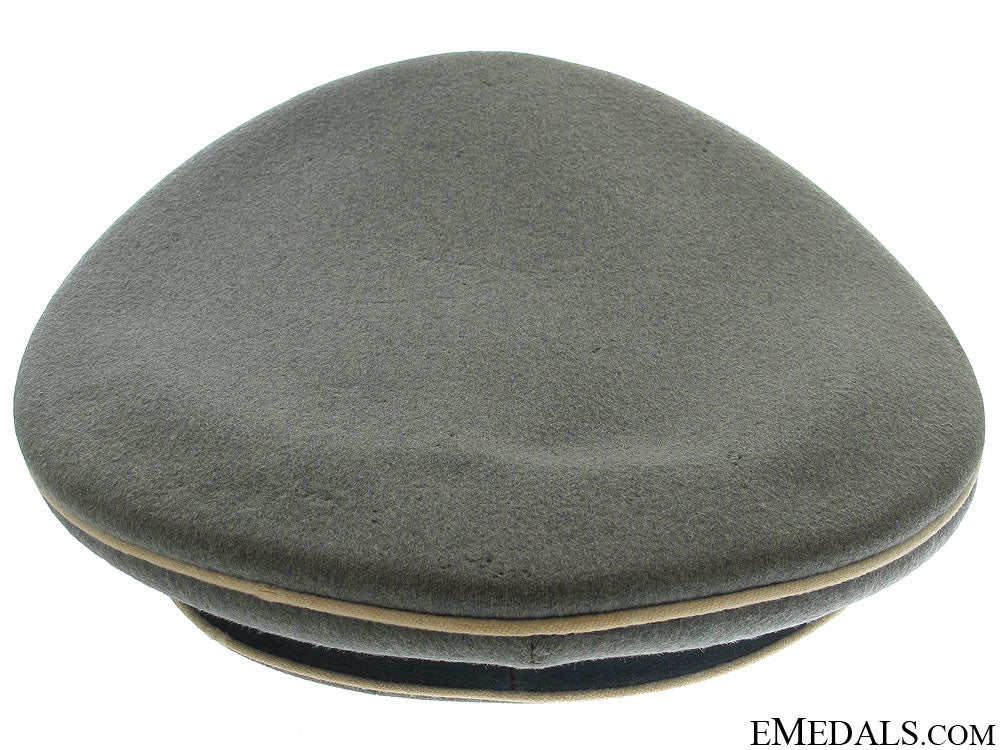 a_named_infantry_officer's_visor_cap_19__2_.jpg51bb82ef97edb
