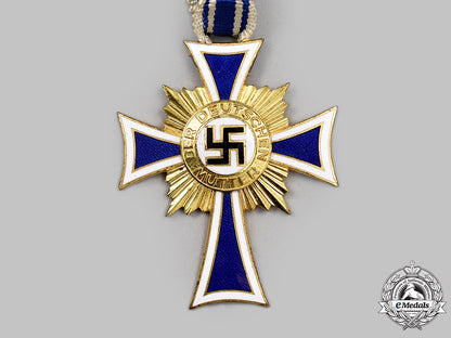 germany,_third_reich._an_honour_cross_of_the_german_mother,_gold_grade,_by_albert_noswitz_19_m21_mnc3108