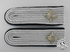 Germany. An Army Administration Oberleutnant's Shoulder Board Pair