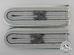 An Armed Forces Paymaster Official For The Duration Of The War (Beamter Auf Kriegsdauer) Shoulder Board Pair