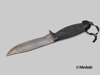 united_kingdom._a_lot_of_four_blades_with_escape_knife_e_medals__g_b8649_14