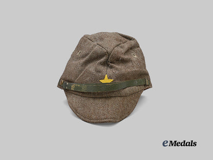 japan,_empire._an_army_officer_green_field_cap_e_medals__w8652_2