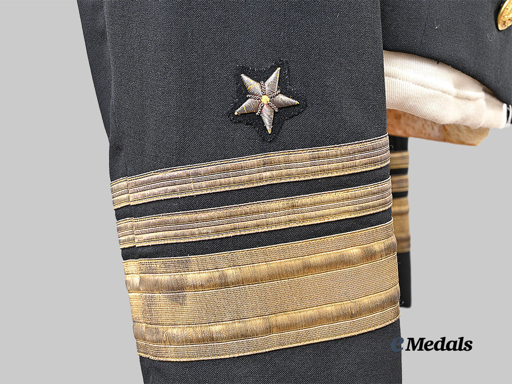 united_states._the_u_s_n_formal_dress_tunic_of_john_tucker"_chick"_hayward,_manhattan_project_e_medals__m0549-97_8