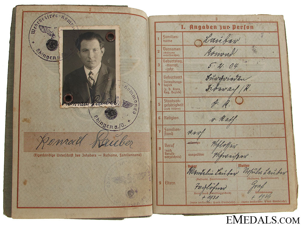 a_german_wehrpass,_award_document&_medal_200.jpg51978be8a48d7