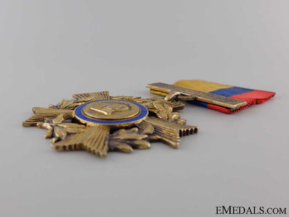 a1940'_s_ecuadorian_order_of_abdon_calderon;2_nd_class_20.jpg53e5113e94f7a